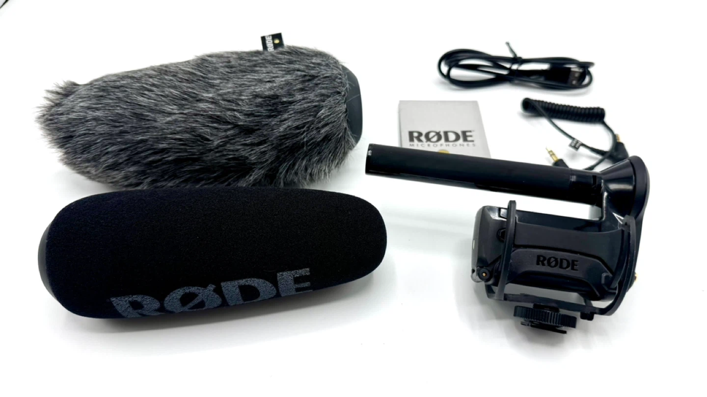 Rode VideoMic Pro+ Camera-Mount Shotgun Microphone Kit