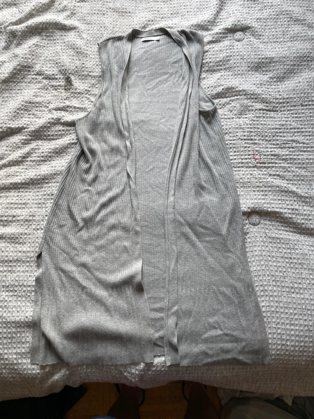 Reitmans Grey Sleeveless Long Cardigan Vest - Size M