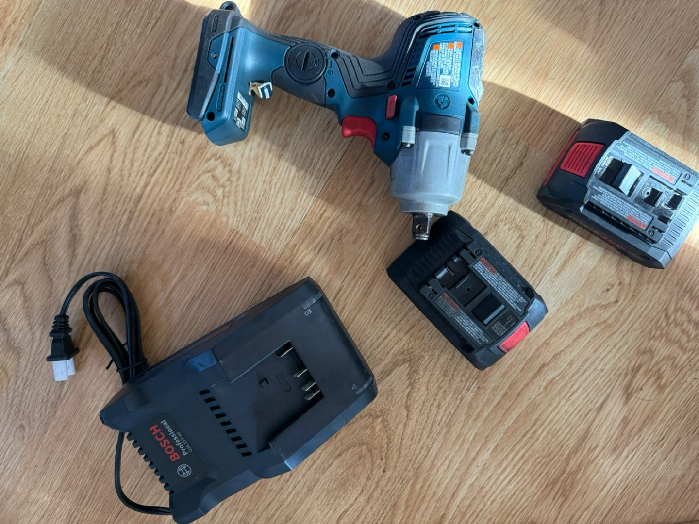 Bosch Professional Impact Wrench Kit