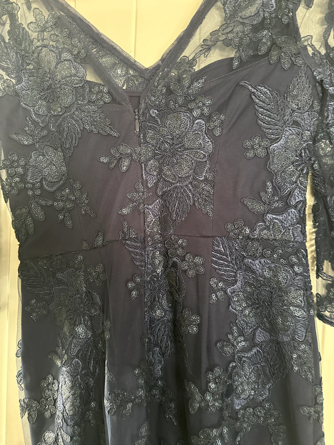 Adrianna Papell Navy Lace Gown Size 0 - photo 4