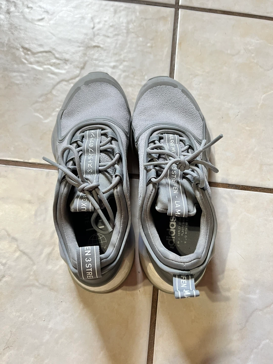 Adidas Running Shoes - Grey - Size 9 US Mens - photo 3