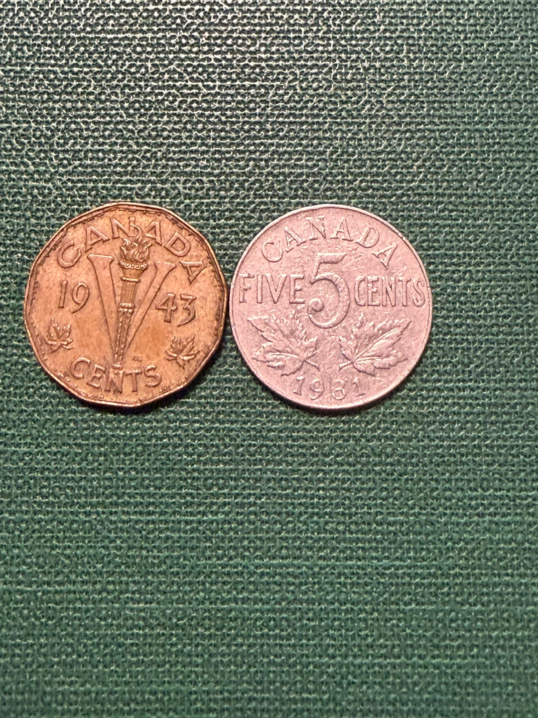 Collection of 4 Canadian Nickels - photo 2