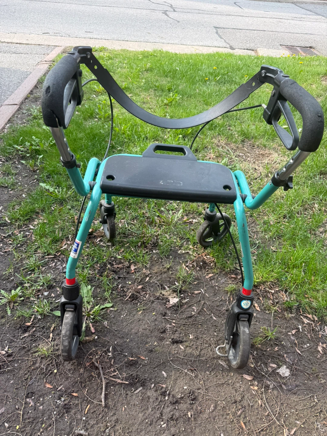 Teal 4-Wheel Walker with Seat and Brakes - photo 2