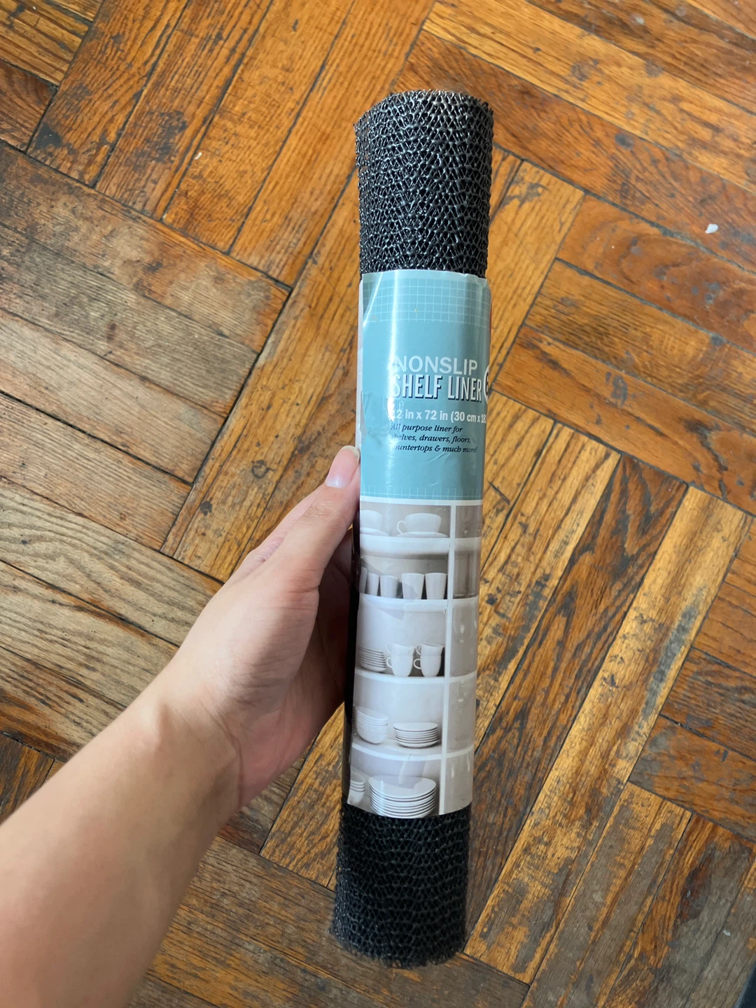 Nonslip shelf liner