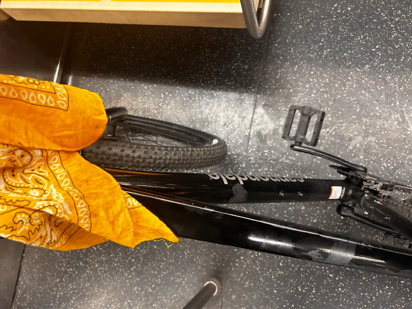 Cannondale Mountain Bike - photo 3