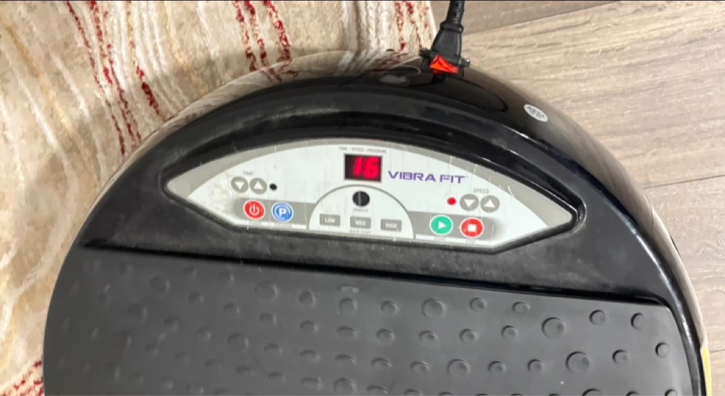 Vibra Fit Vibration Plate Machine - photo 4