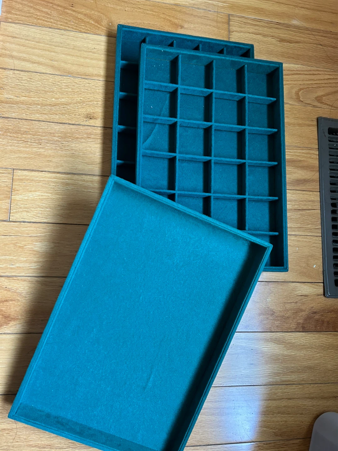5 Jewelry Organizers + Covers