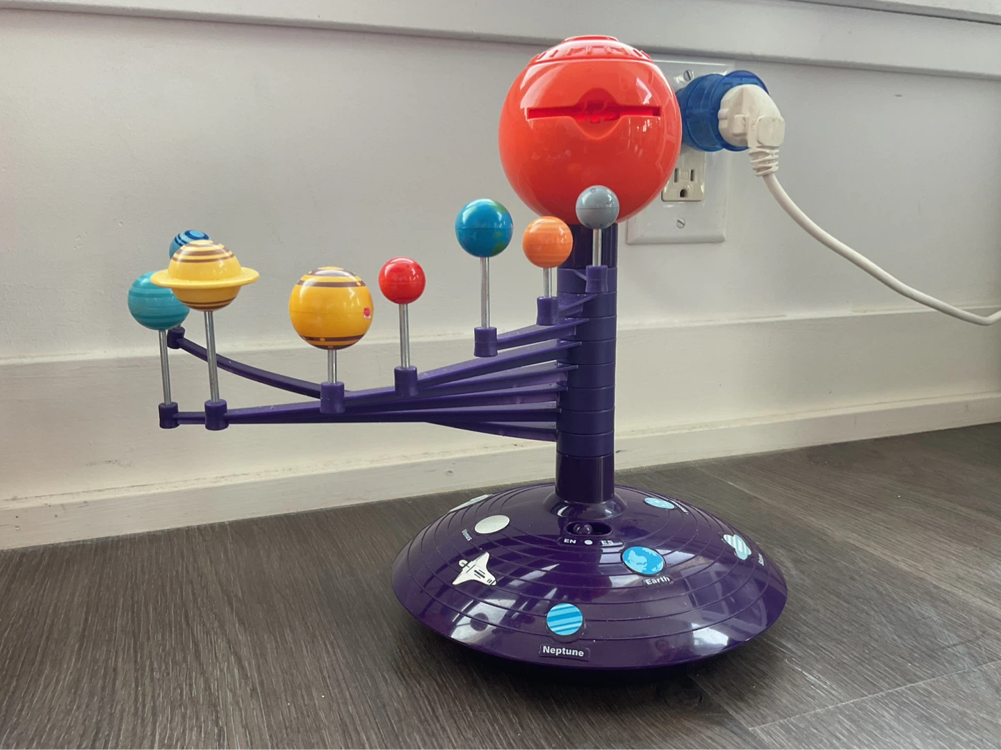 Educational Solar System Model