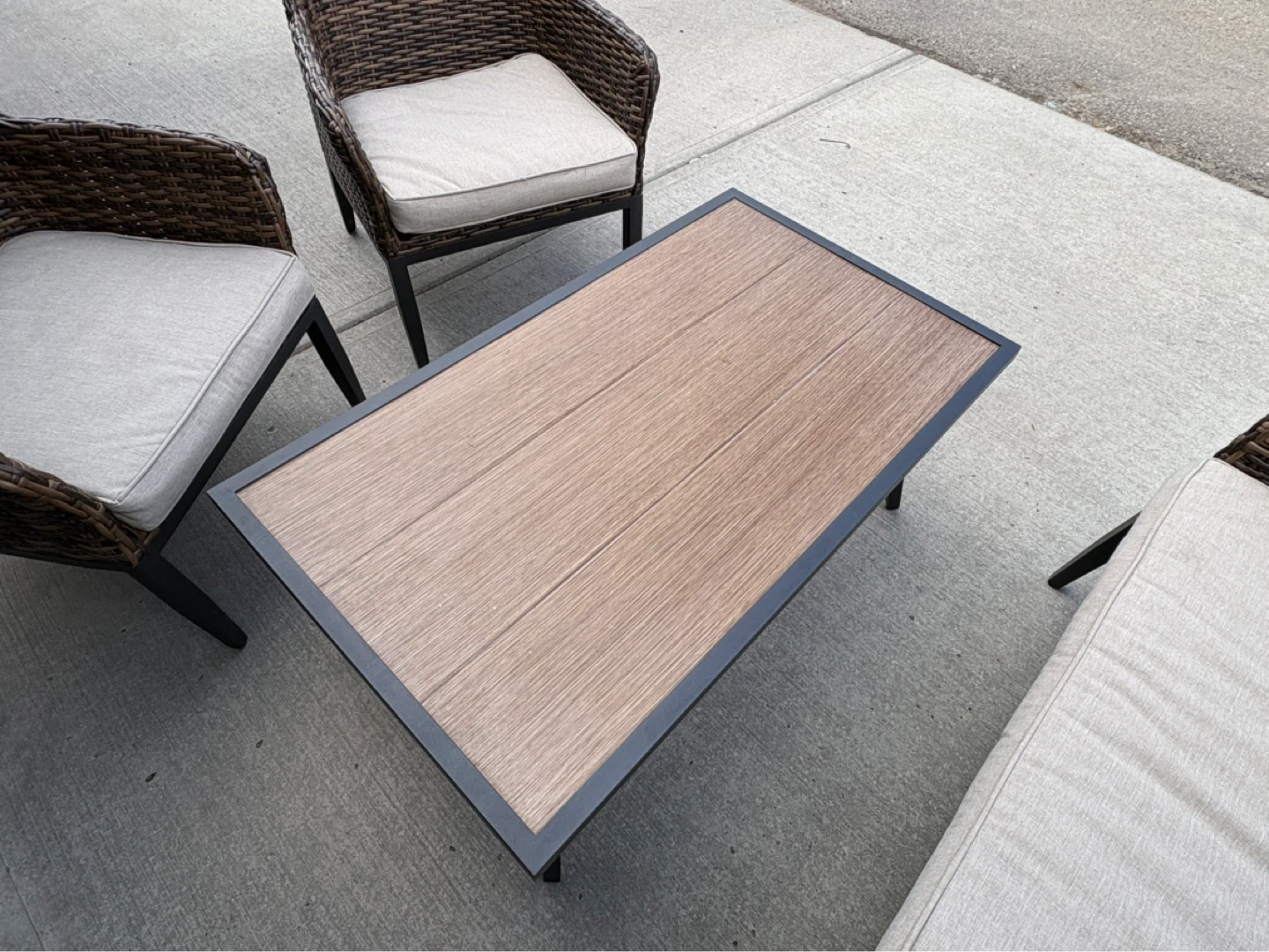 Wicker patio furniture set with cushions - photo 3
