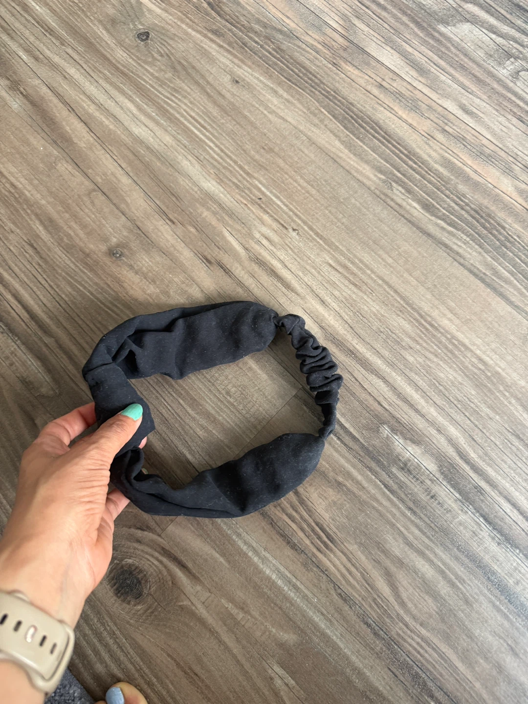 Lululemon Black Headband - photo 2