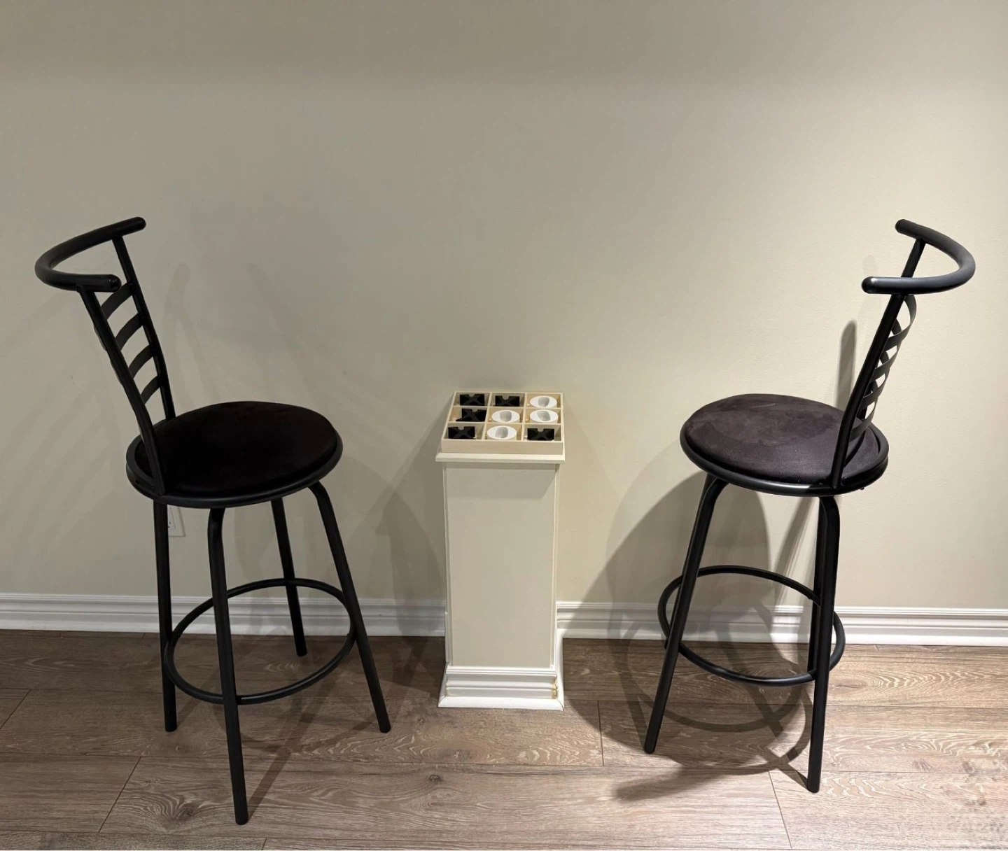 Black metal bar stools with upholstered seats (set of 2) - photo 3