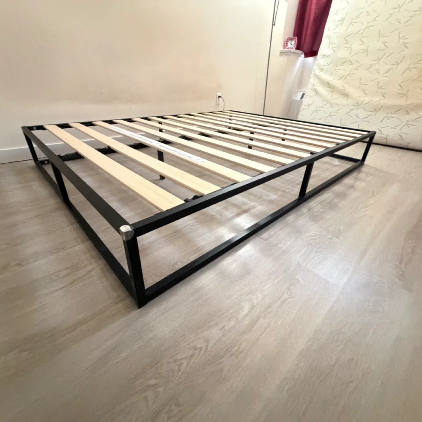 Black Metal Platform Bed Frame with Wooden Slats - photo 2