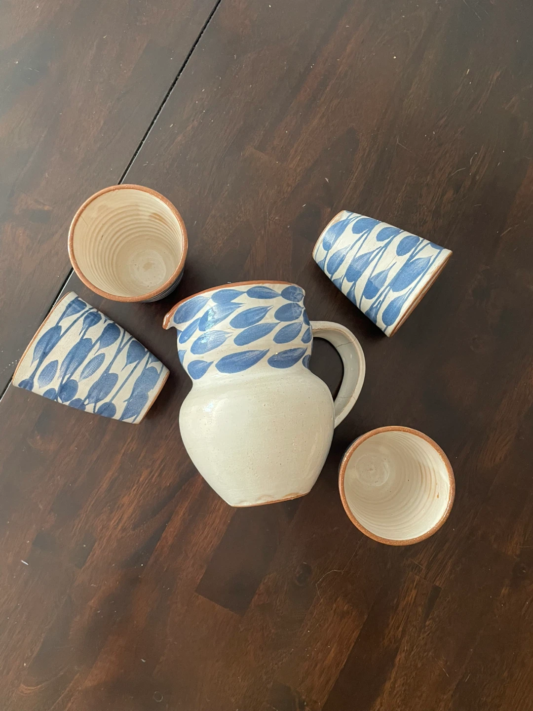 Ceramic Pitcher and 4 Cups Set - Blue Leaf Pattern - photo 4
