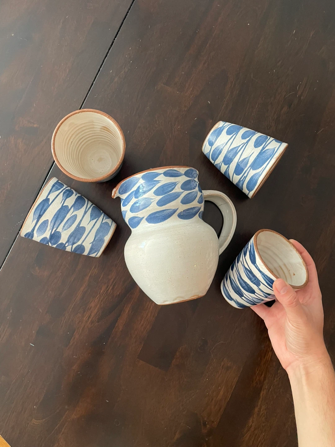 Ceramic Pitcher and 4 Cups Set - Blue Leaf Pattern - photo 2
