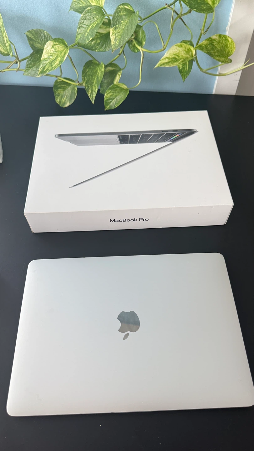 Apple MacBook Pro 13-inch Laptop