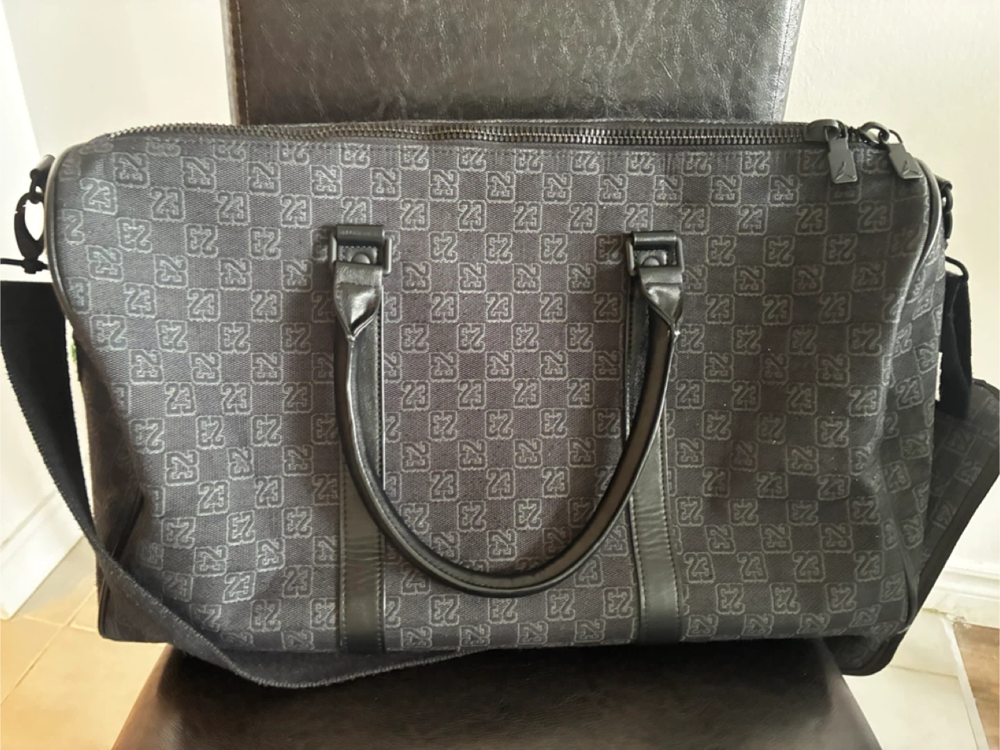 Nike Jordan Monogram Duffel Bag Black STOCKX - photo 5