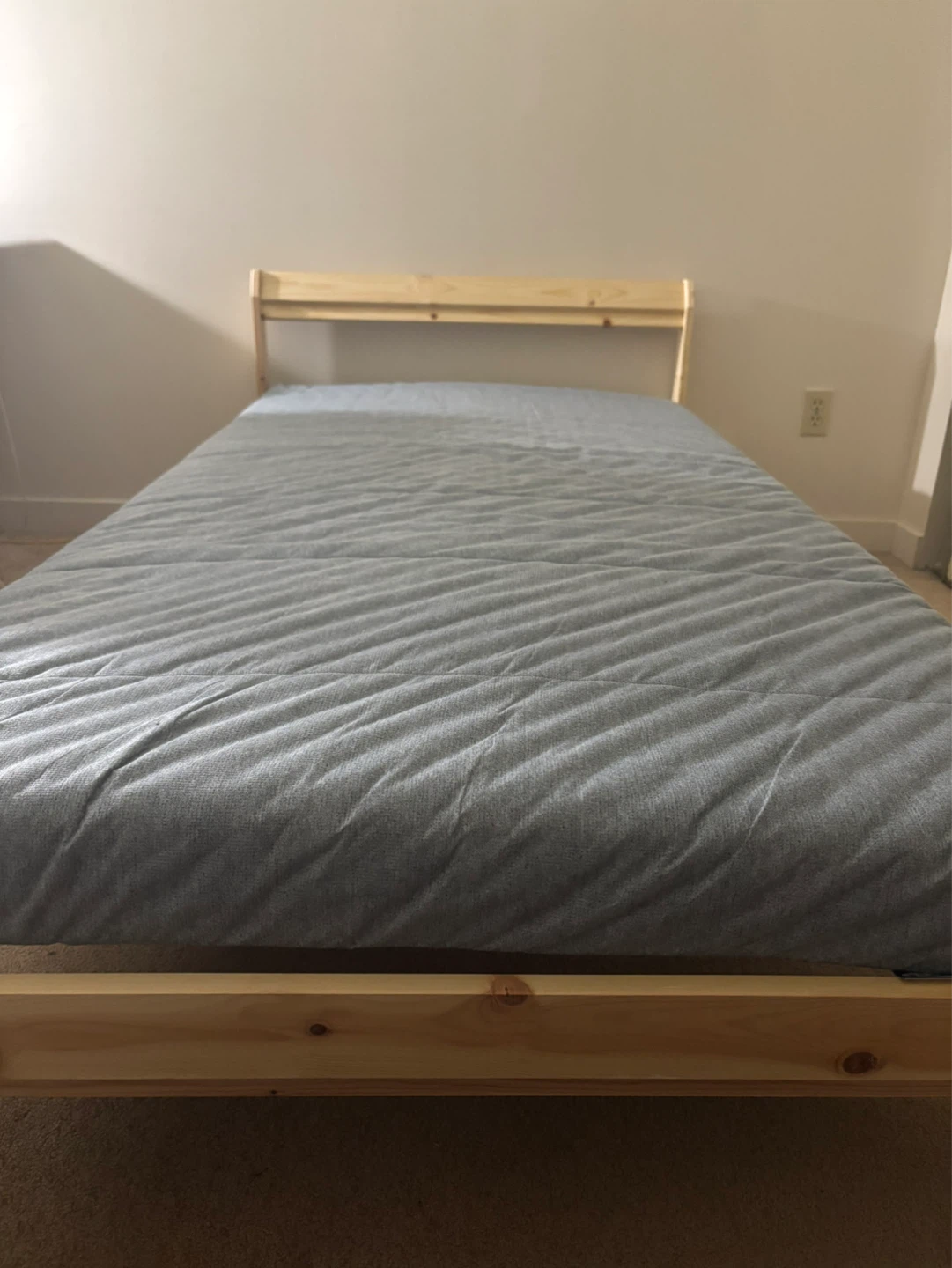 Wooden Twin Bed Frame with Headboard and mattress