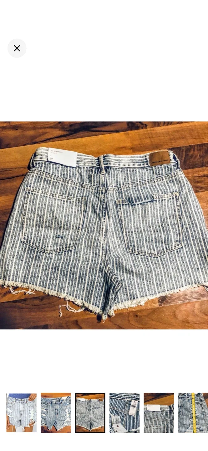 American Eagle 90s Boyfriend Striped Denim Shorts Size 10 - photo 3