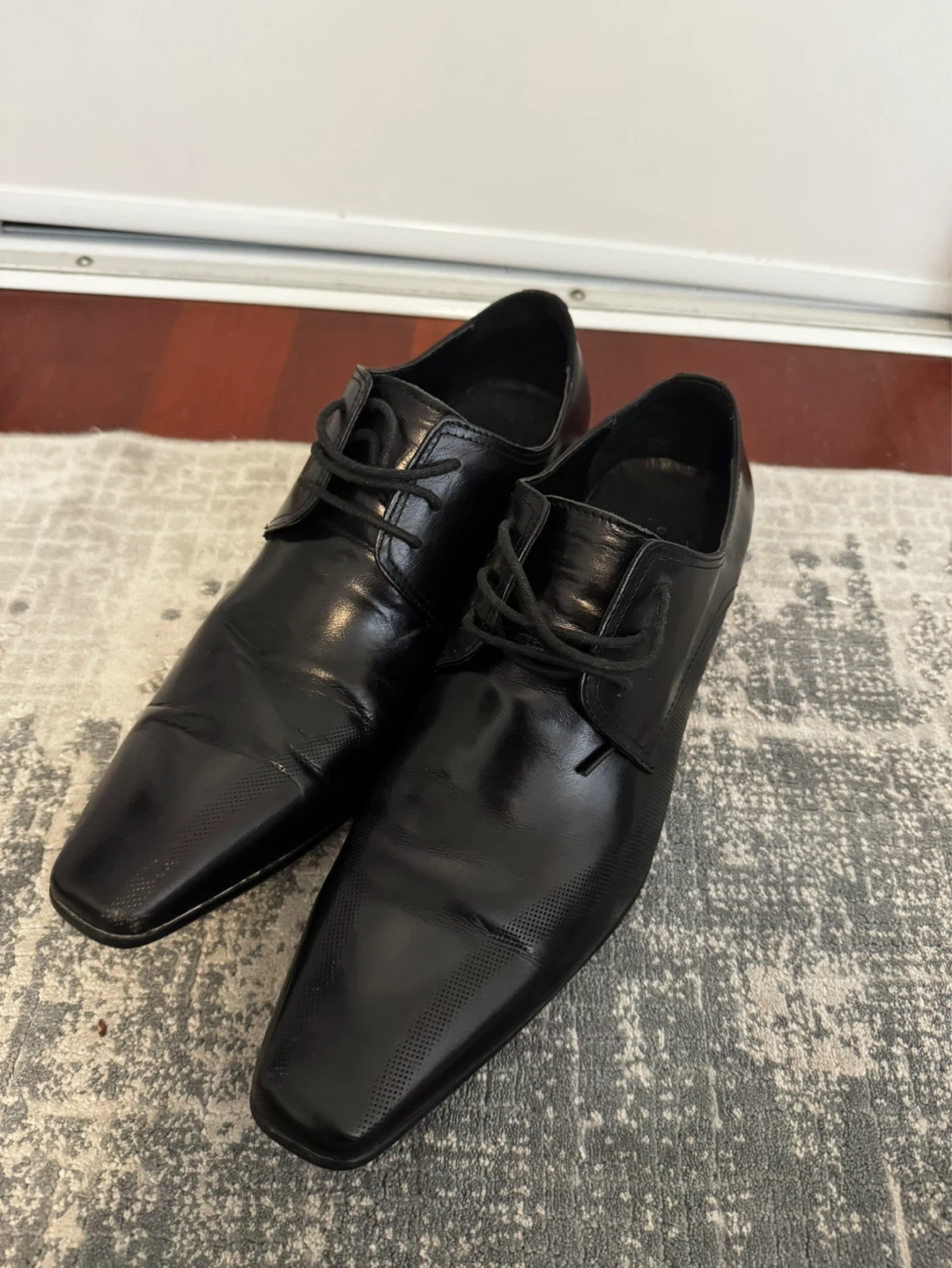 Pegabo Black Dress Shoes