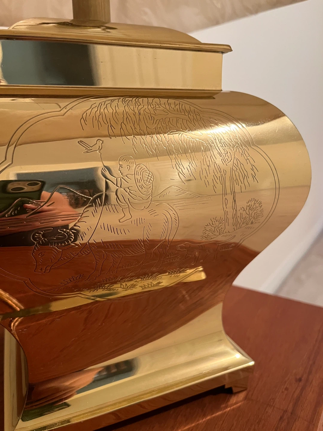 Vintage Brass Etched Table Lamp with Shade - photo 3