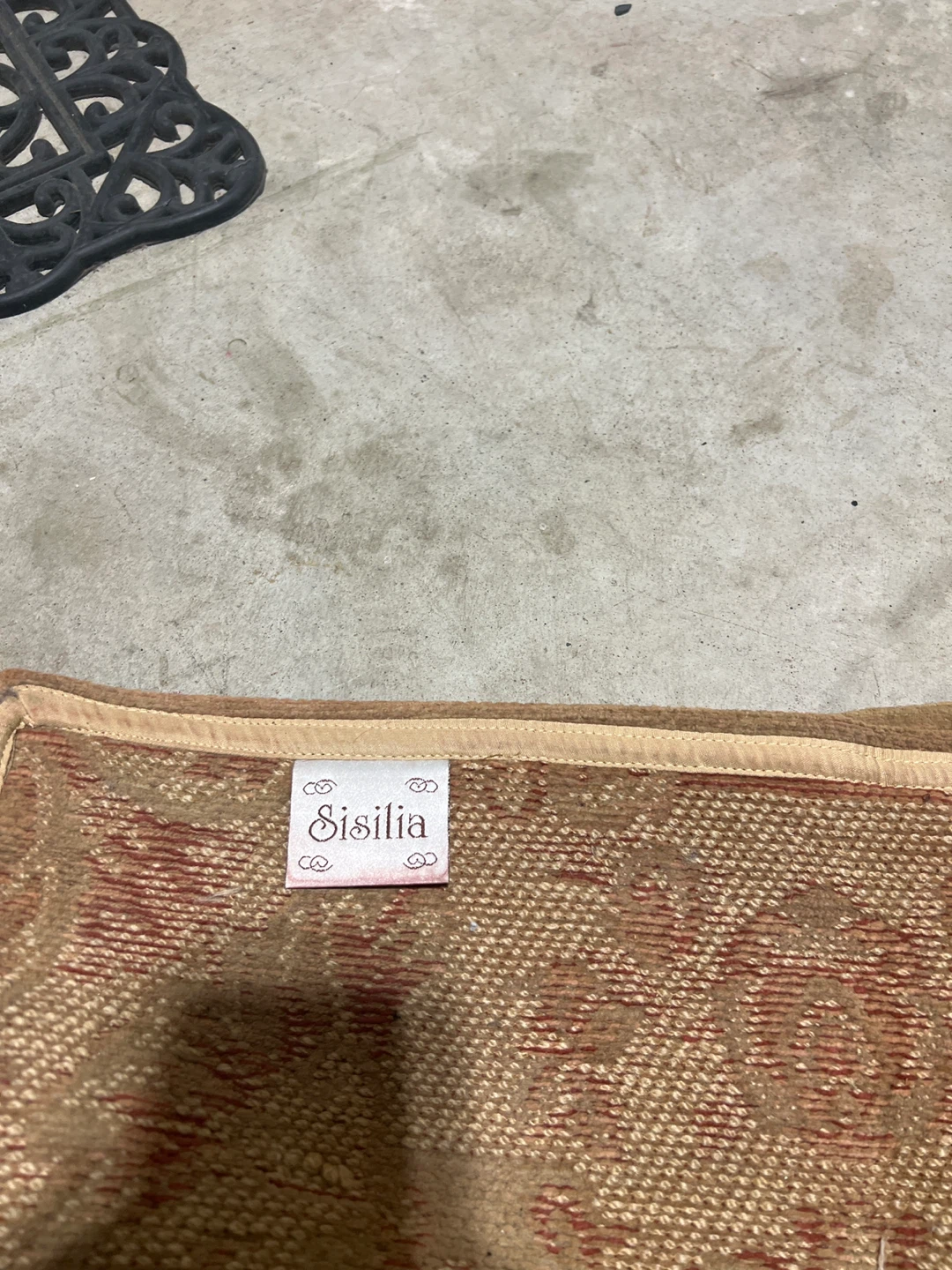 Vintage Decorative Rug - photo 2