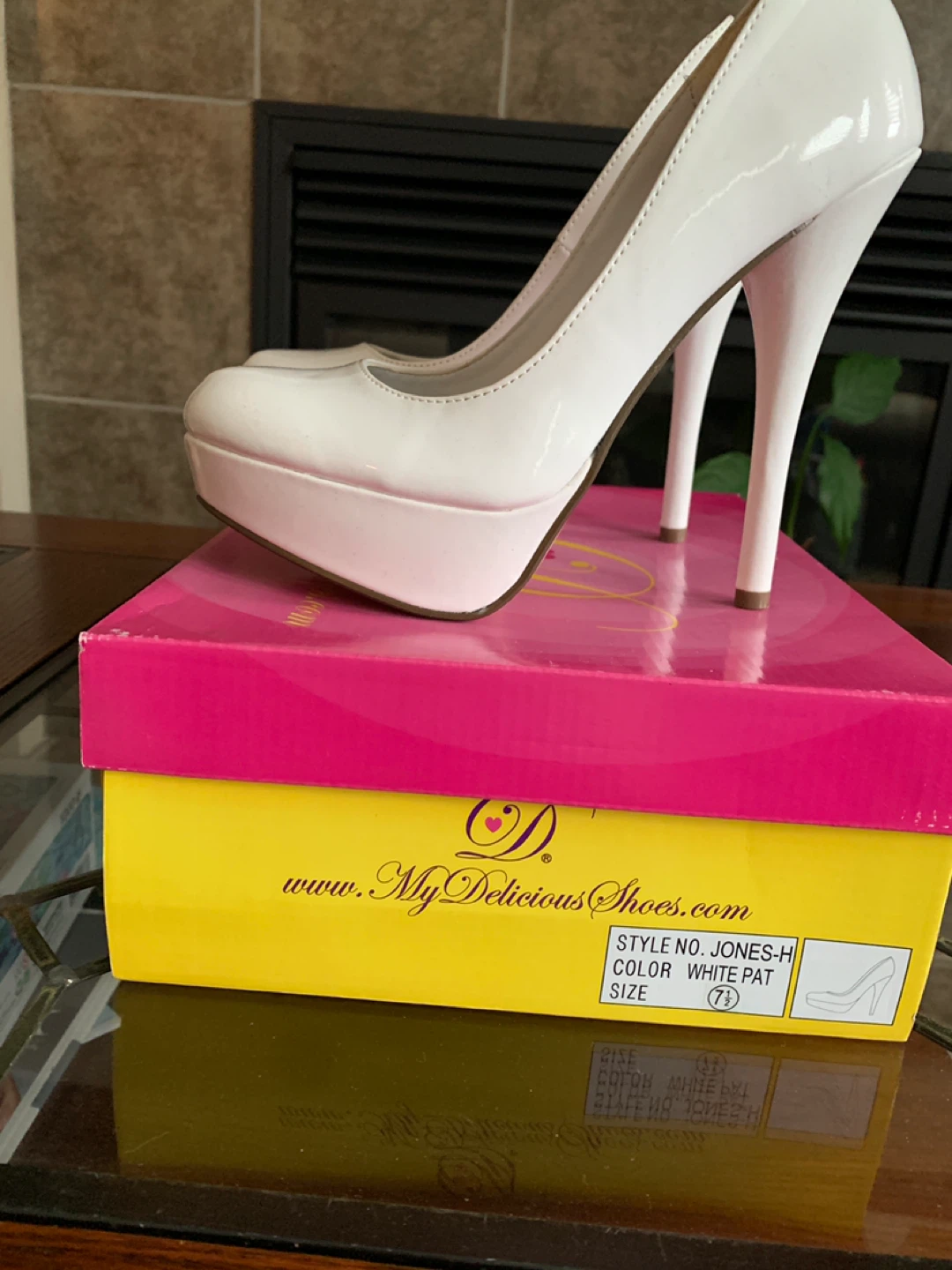 My Delicious Shoes White Patent Heels Size 7.5 - photo 2