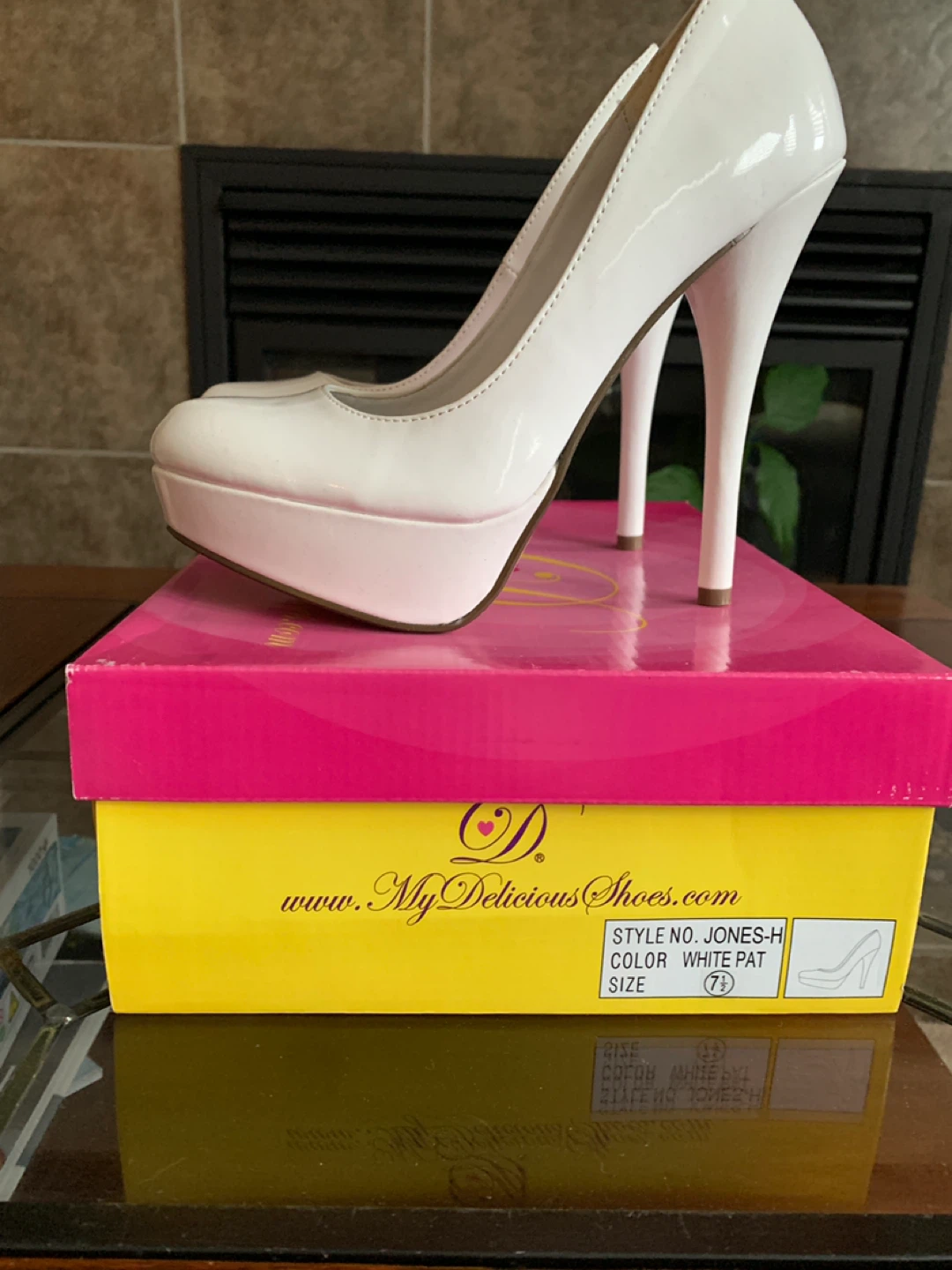 My Delicious Shoes White Patent Heels Size 7.5 - photo 3