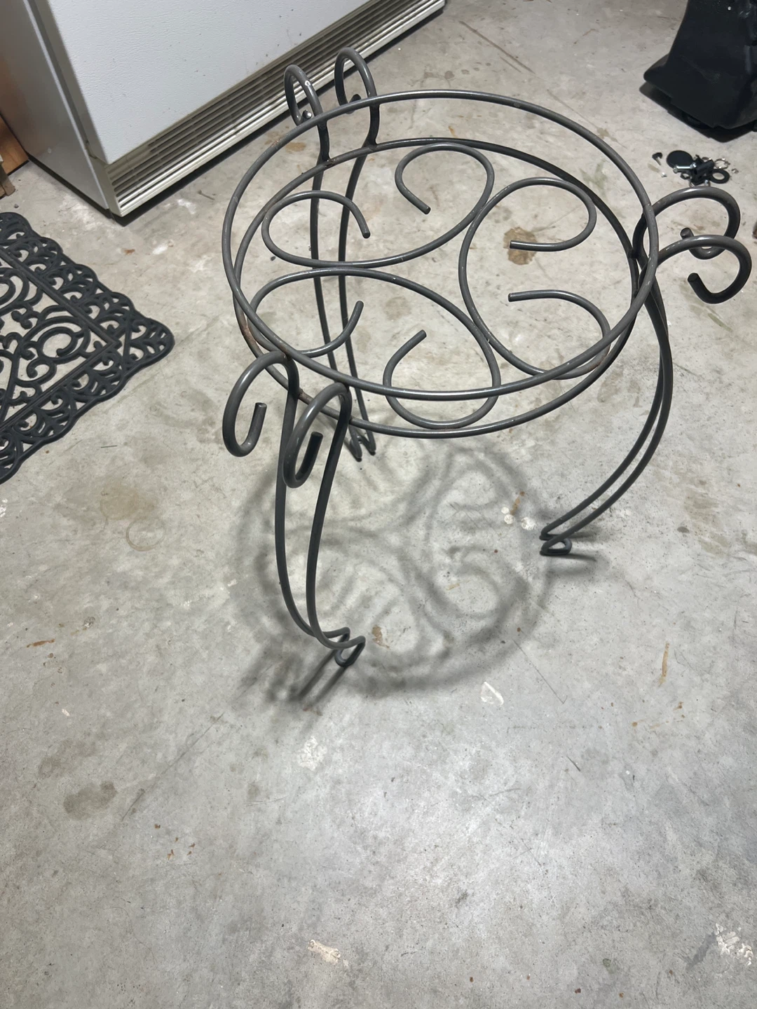 Metal Wire Plant Stand