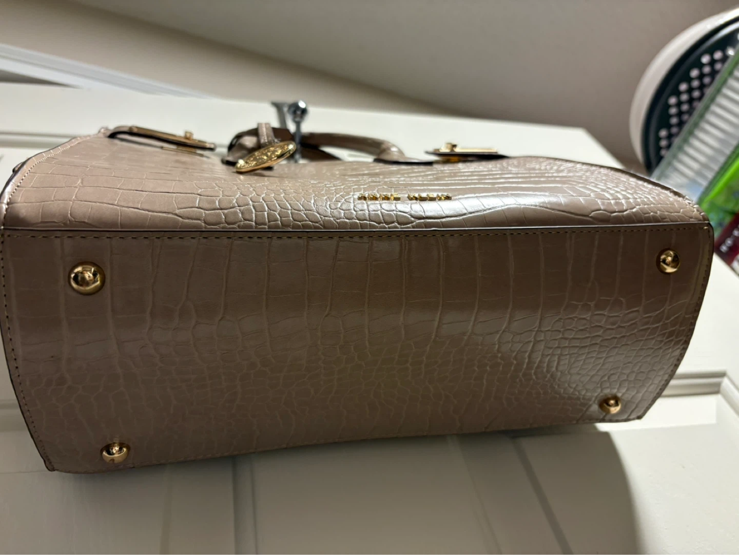 Anne Klein Taupe Croc-Embossed Satchel Handbag - photo 5