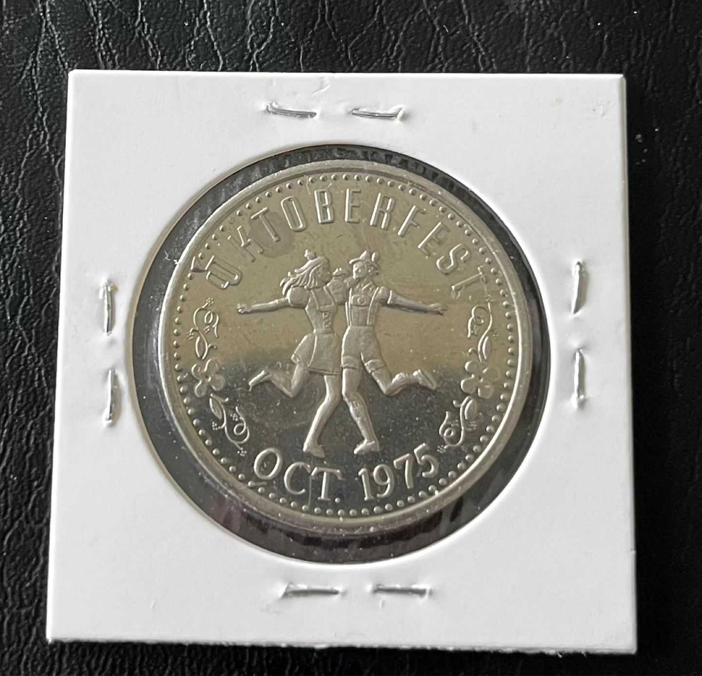 1975 Kitchener-Waterloo Oktoberfest Dollar Trade Token - photo 5