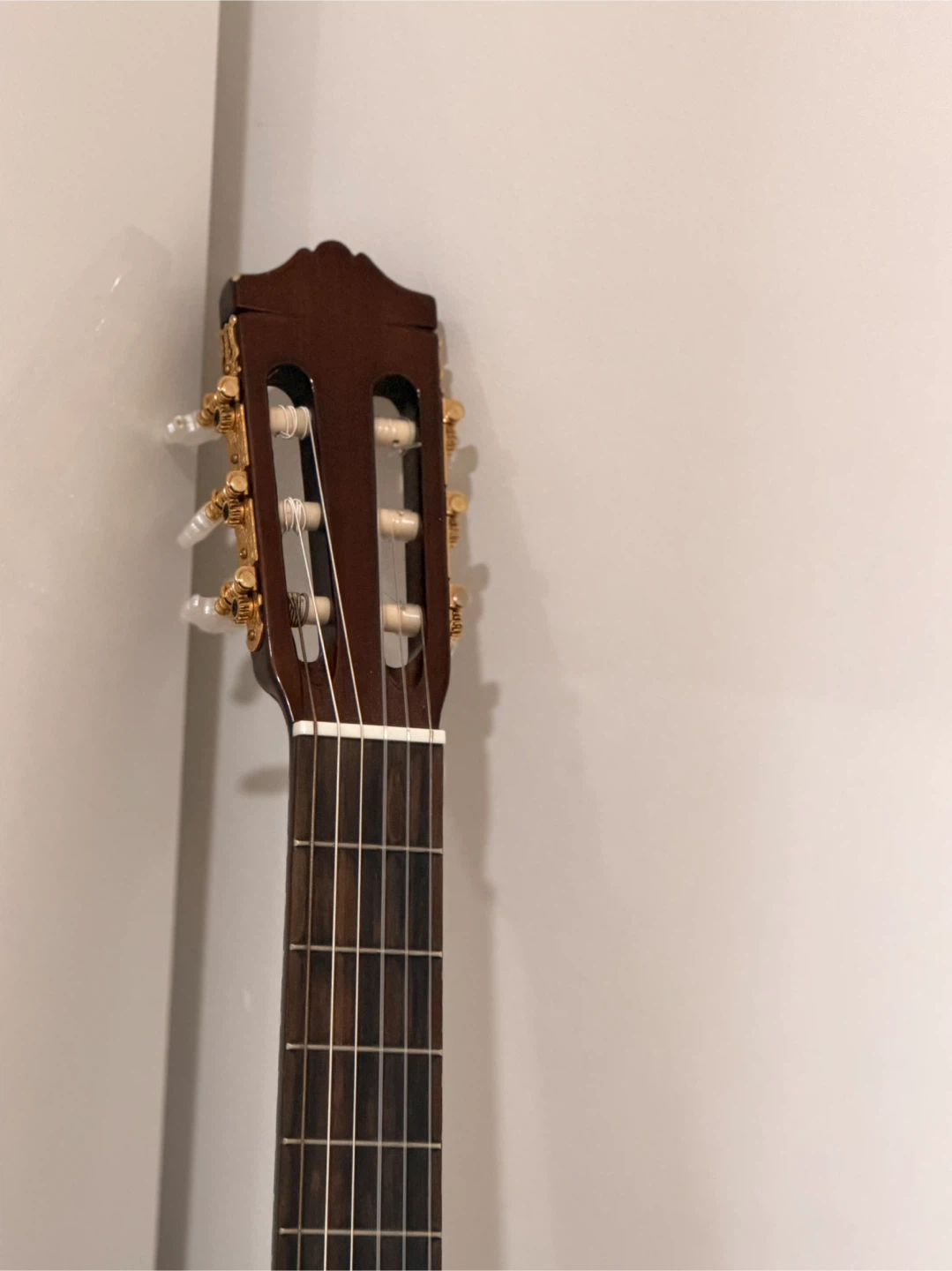 Yamaha C70 Classical Guitar with Gig Bag - photo 4