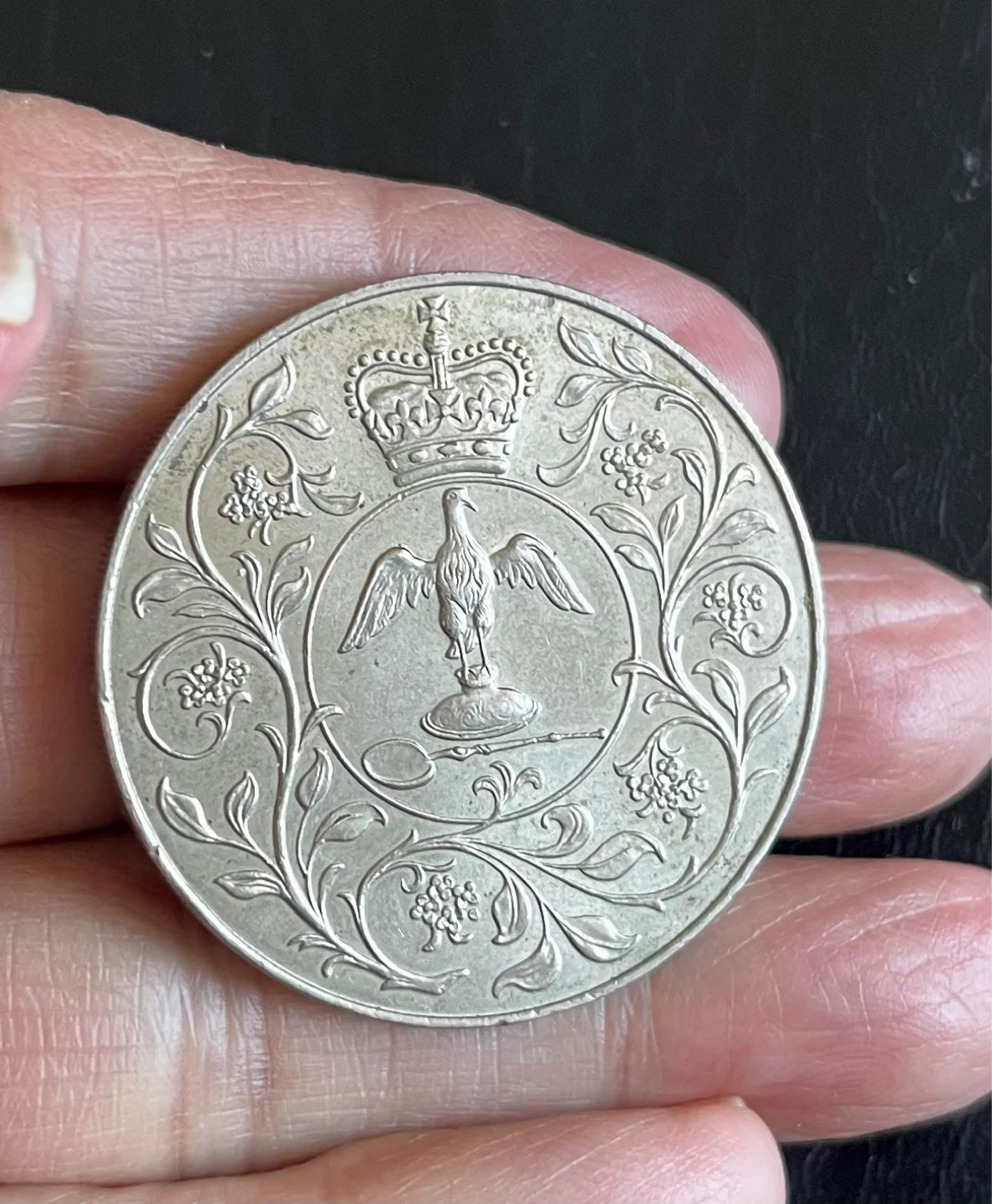 Great Britain 1977 QE II Silver Jubilee 25 Pence Coin - photo 4