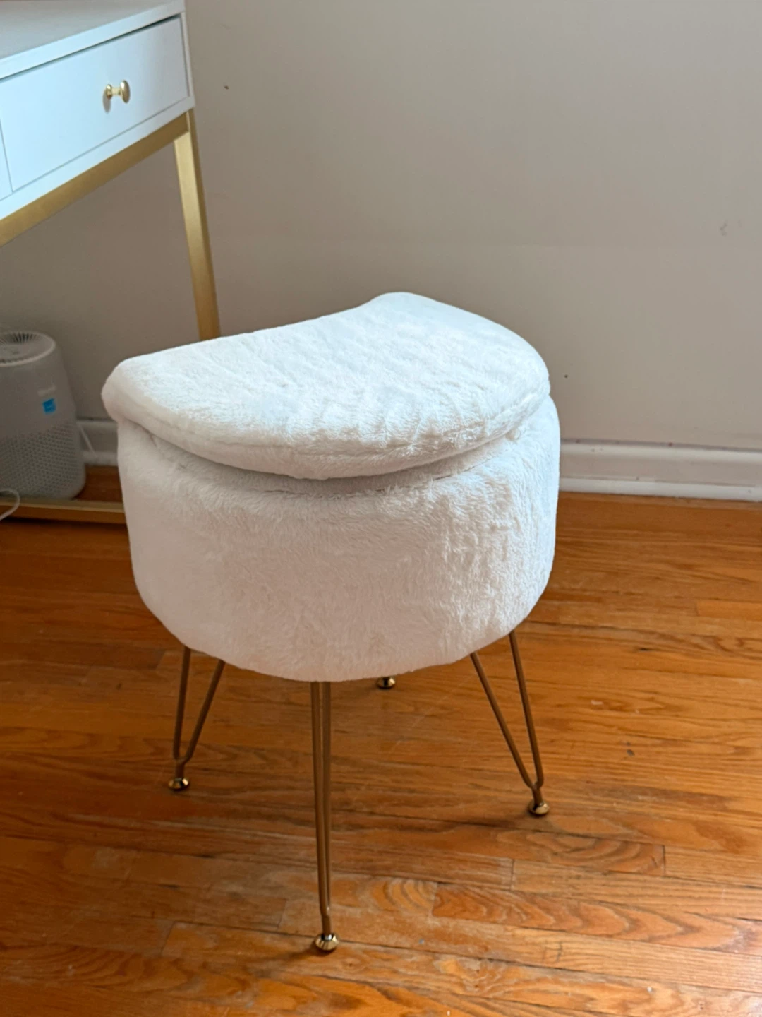 White Faux Fur Vanity Chair with Storage - photo 4
