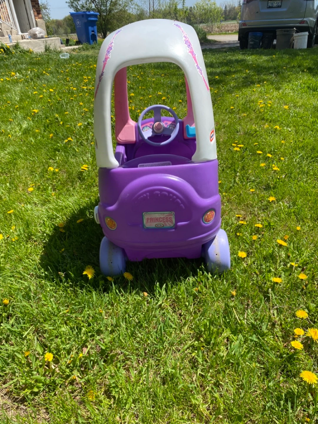 Little Tikes Princess Cozy Coupe Ride-On Toy - photo 4