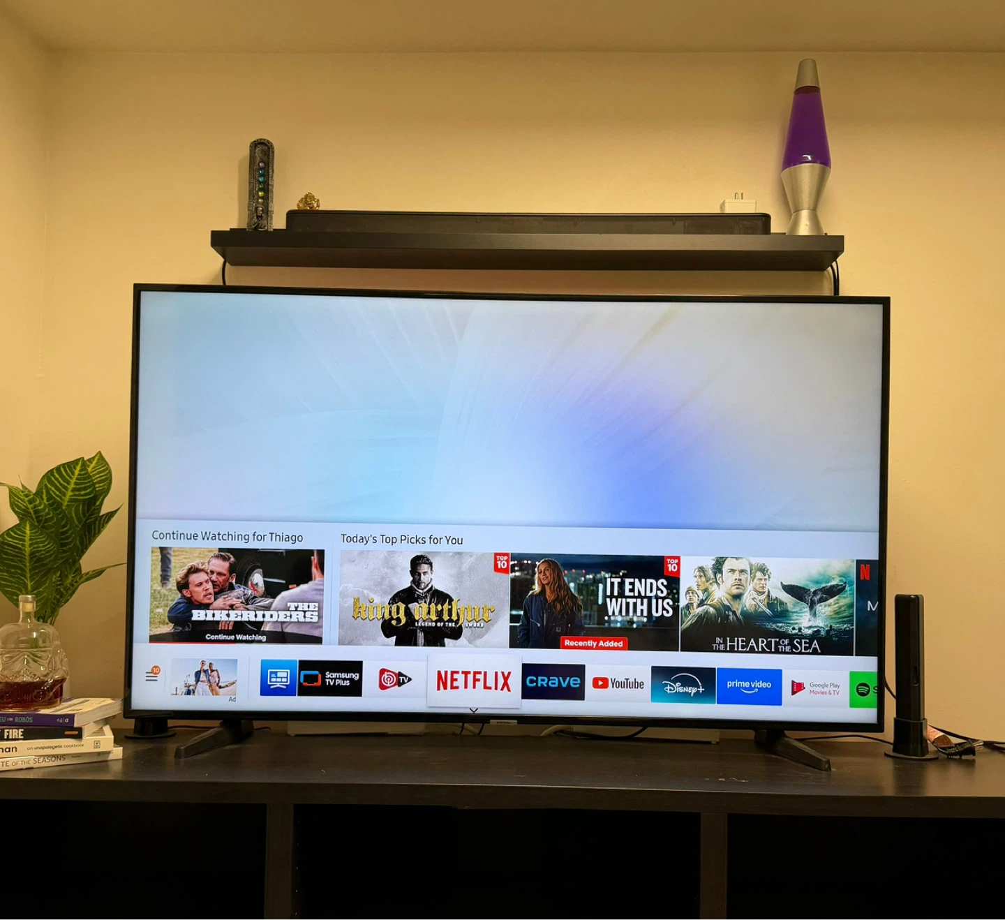 Samsung UN55NU6900 55-inch 4K UHD Smart TV - photo 2