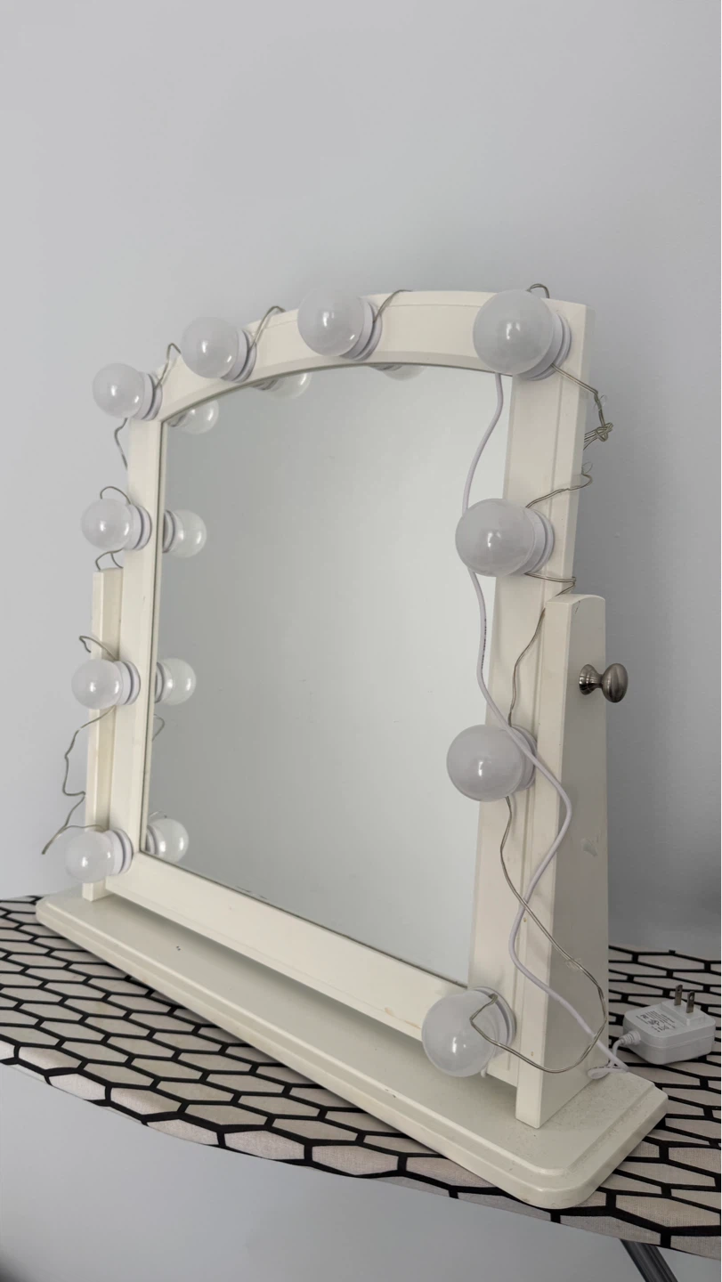 Vanity Mirror with Lights