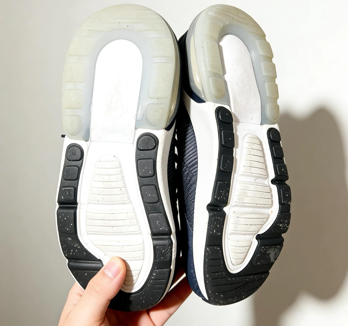 Nike Air Max 270  kids 11 size - photo 4