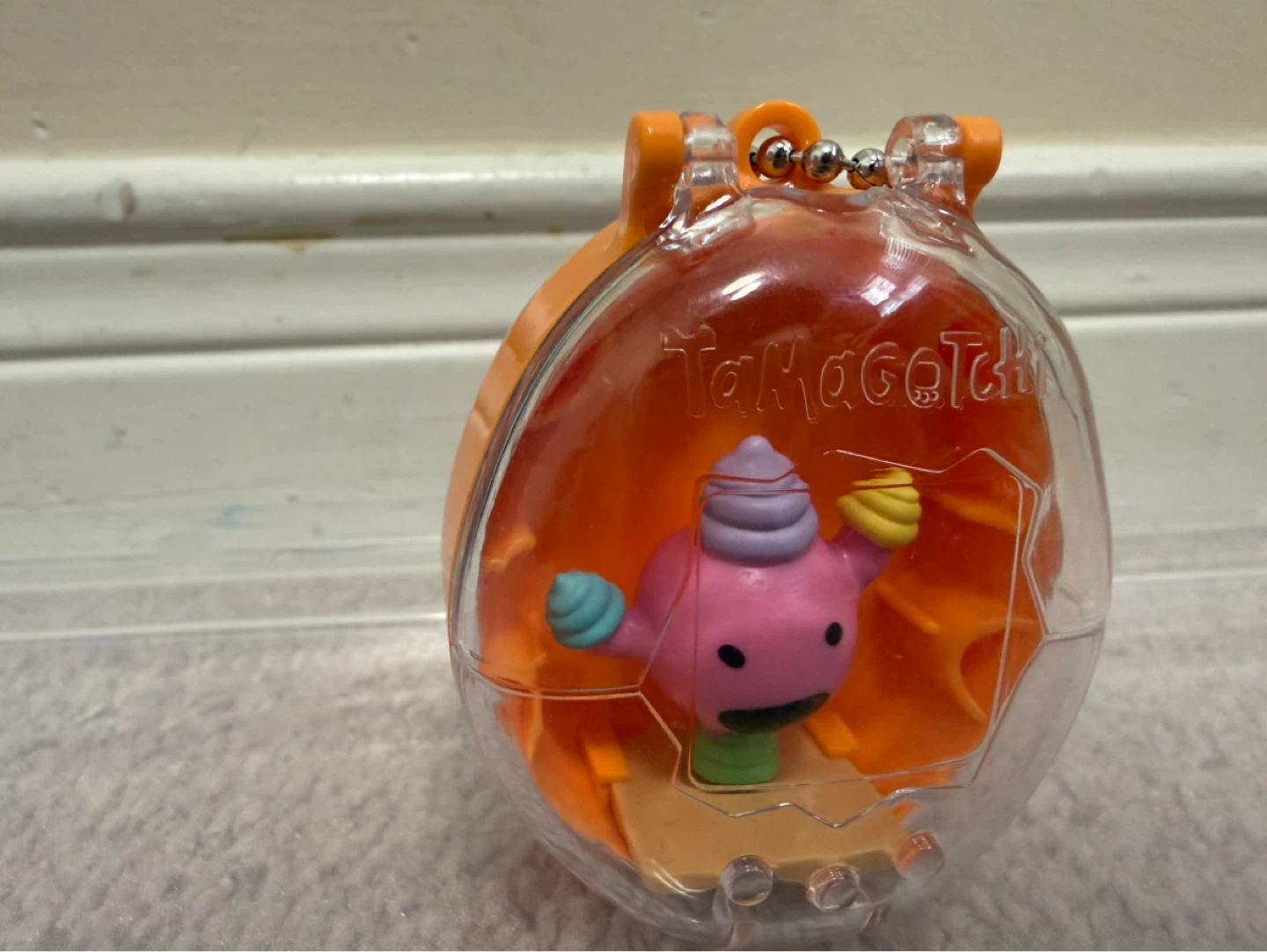 Tamagotchi Orange Pet Carrier Toy - photo 3