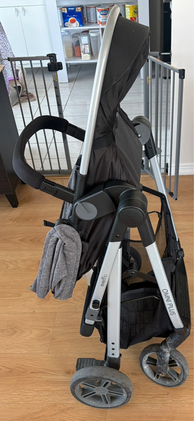 Evenflo Baby Stroller - photo 4