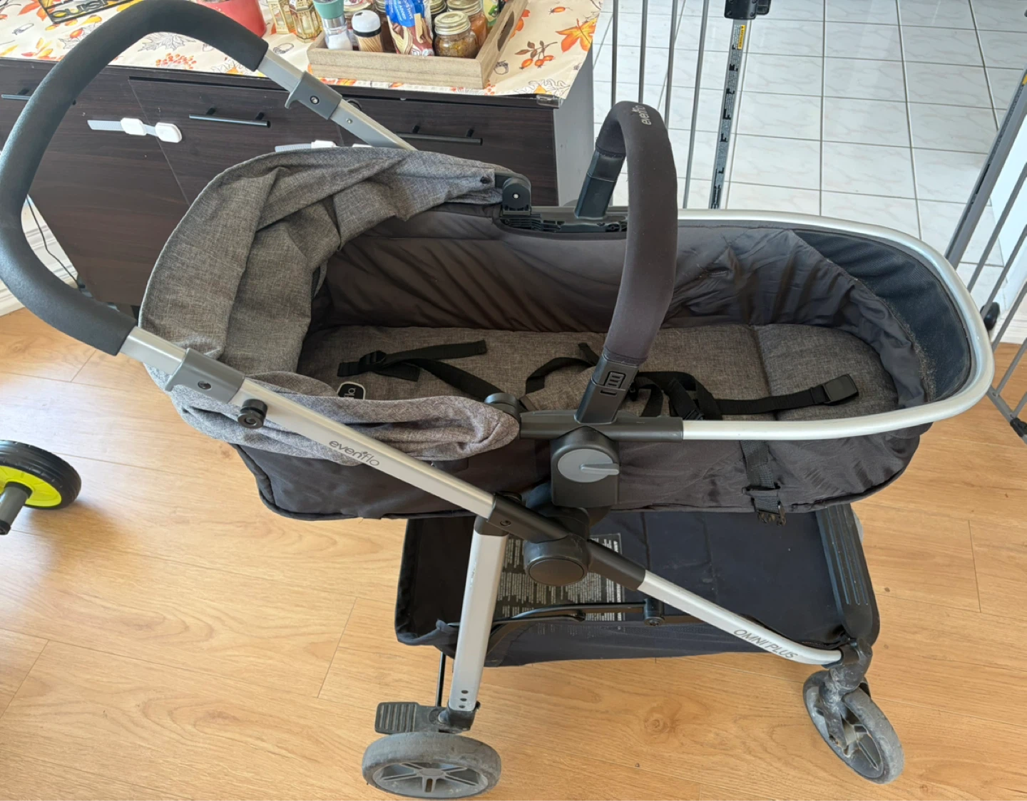 Evenflo Baby Stroller - photo 2