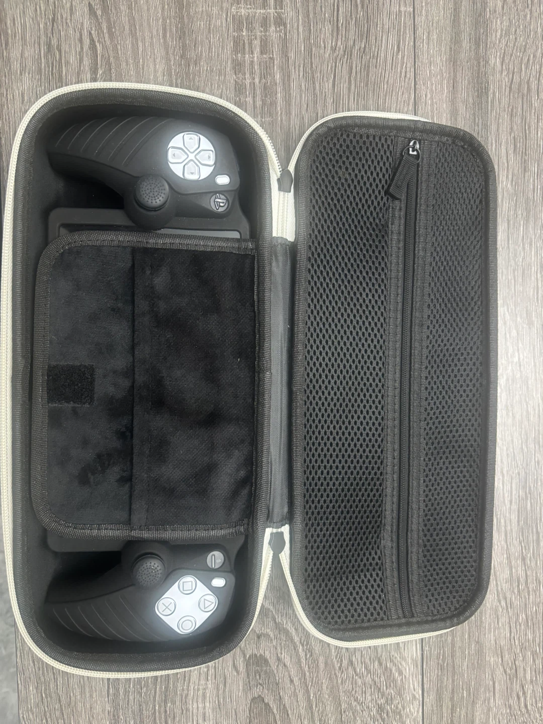 PlayStation Portal Remote Player with Protective Case - photo 4