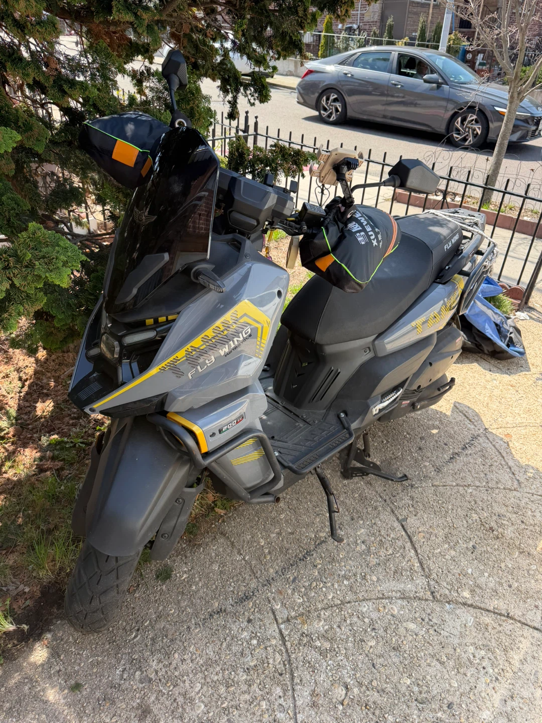 FLY WING 200cc Scooter - photo 2