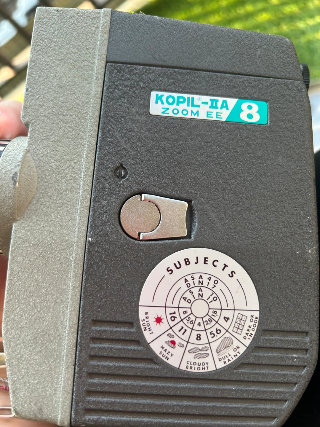 KOPIL-IIA 8mm Zoom EE Film Camera - photo 3