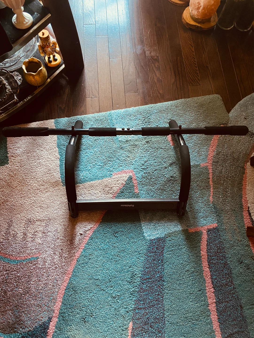 PürAthletics Doorway Pull-Up Bar