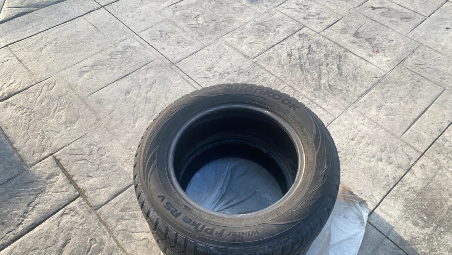 Hankook Winter i*Pike RS2 Tires - Set of 2 - photo 4