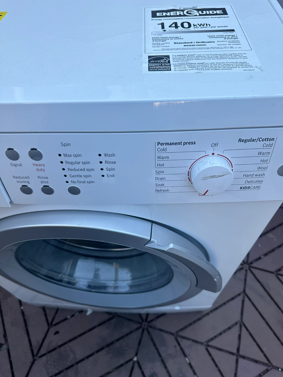 Bosh Axxis Washing and dryer electric 220 volt - photo 2