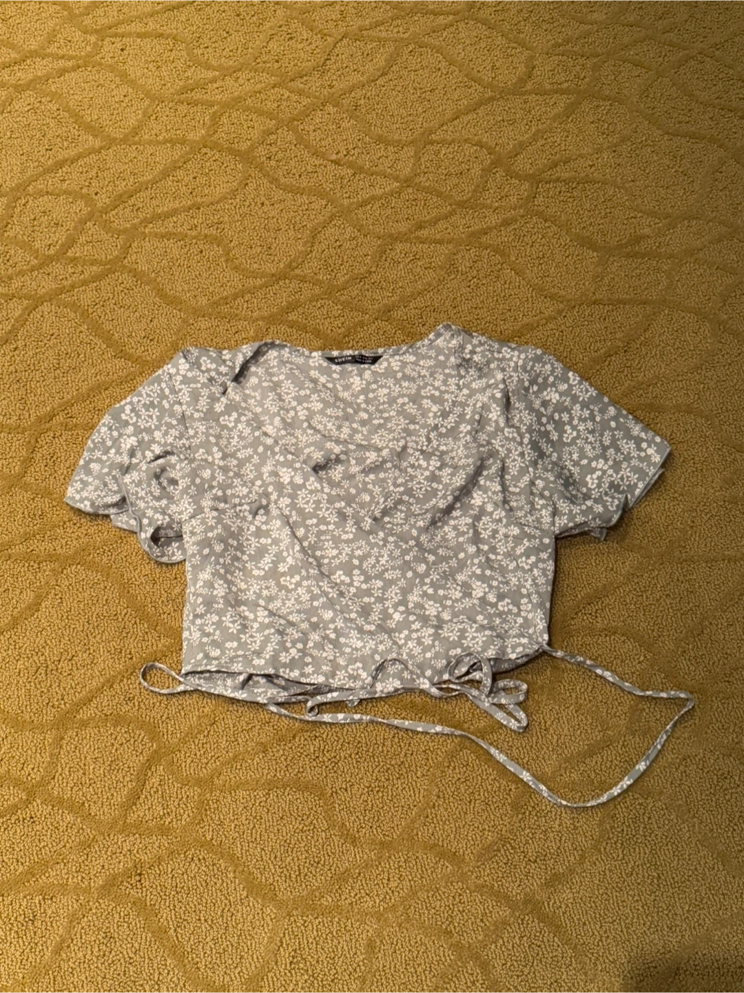 Women's Floral Print Wrap Top - M