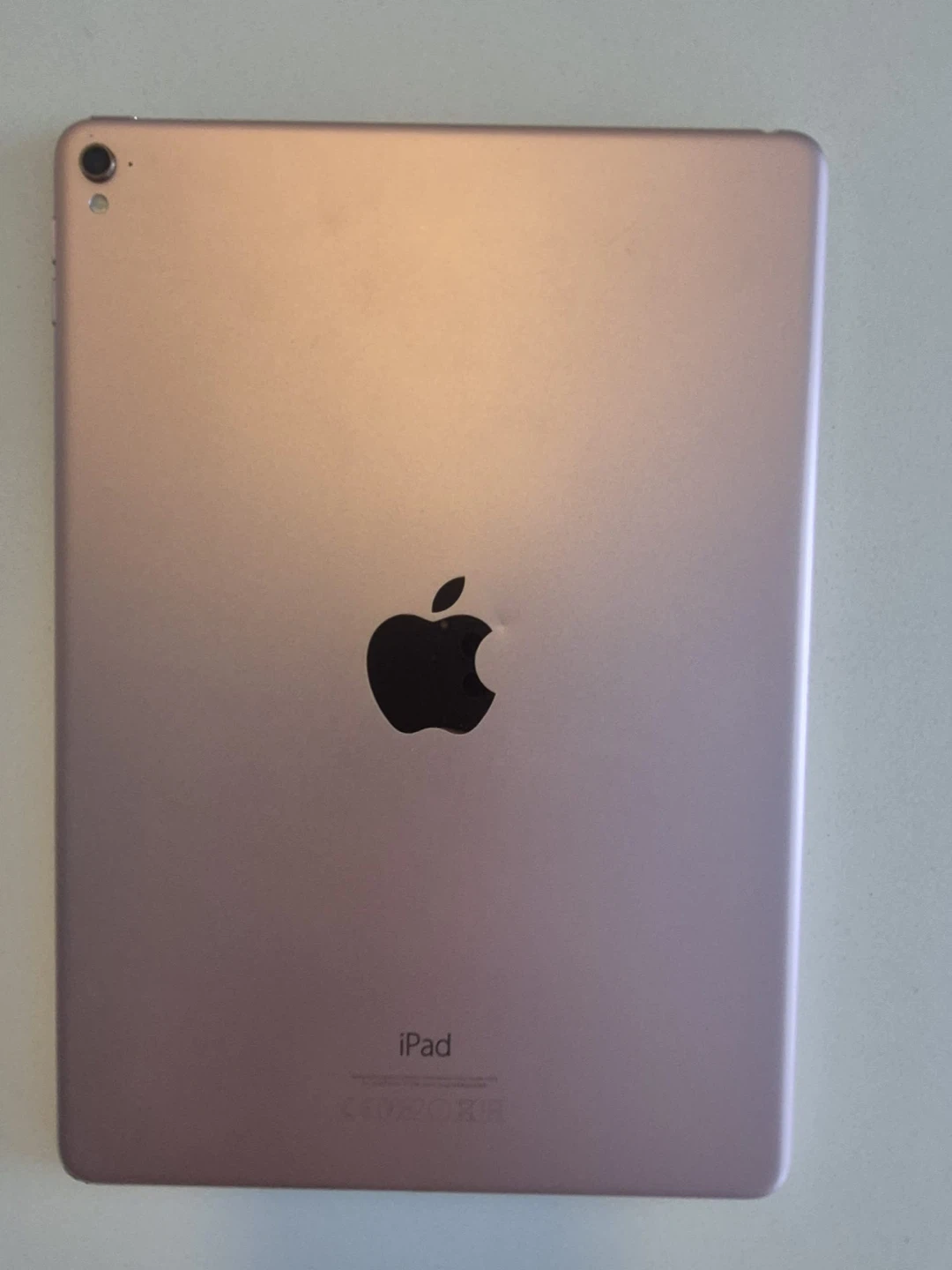 Apple iPad Rose Gold 9.7 inch pro - photo 2