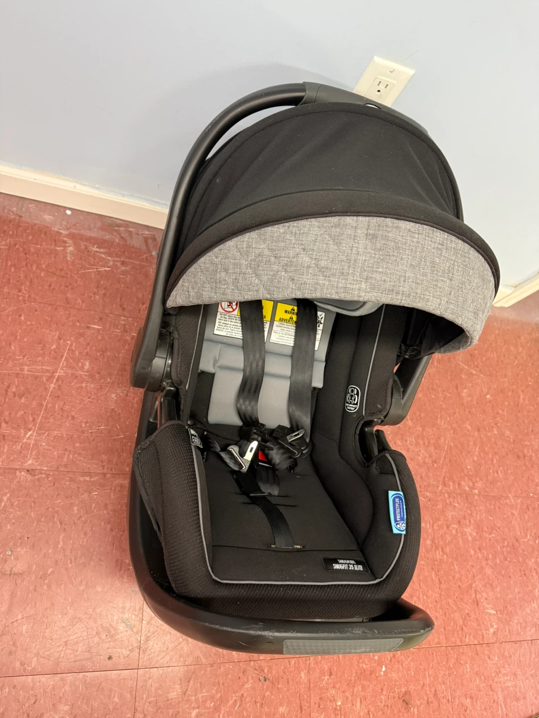 Graco SnugRide 35 Elite Infant Car Seat - photo 4