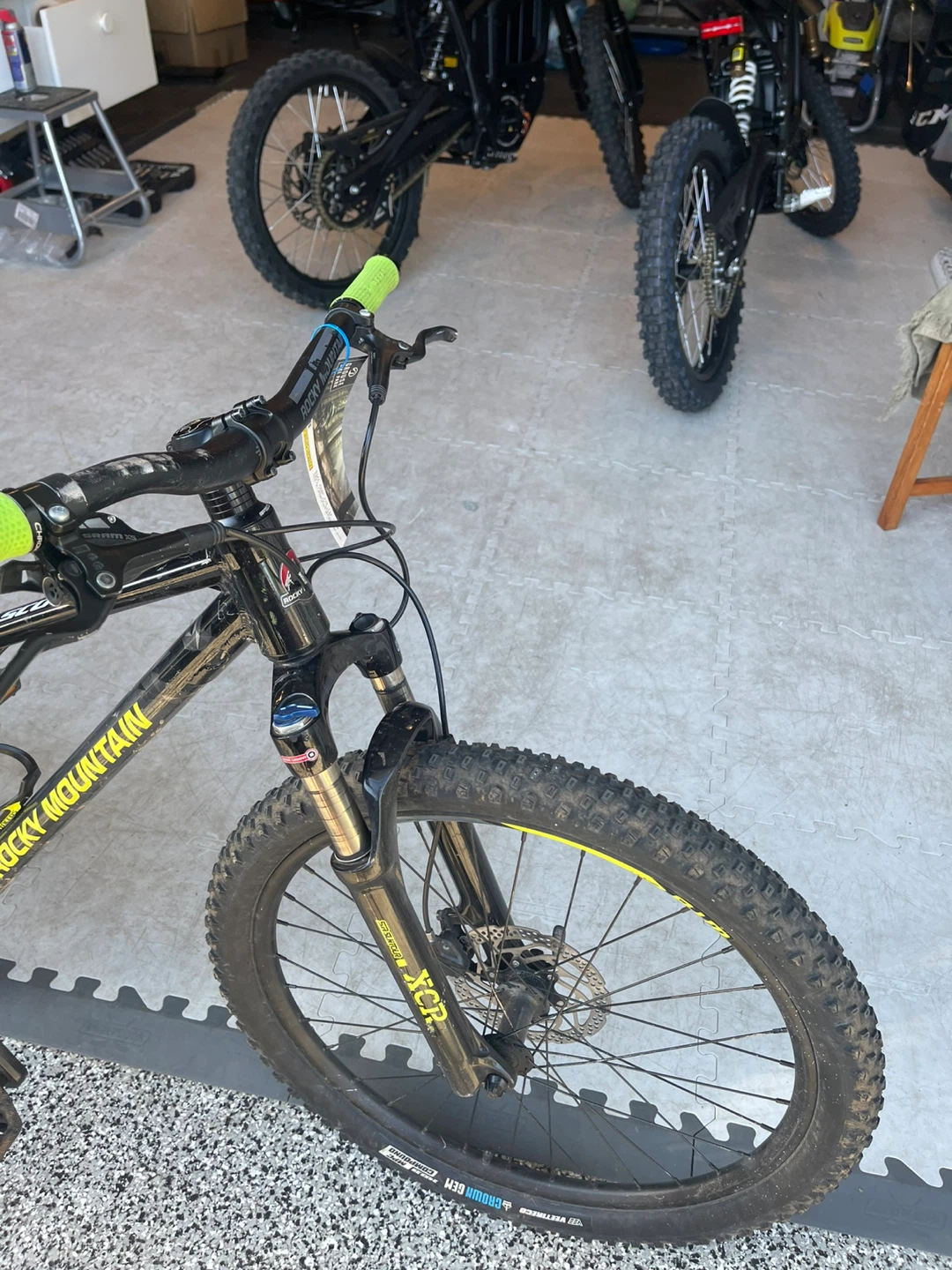 Rocky Mountain Mountain Bike - photo 2